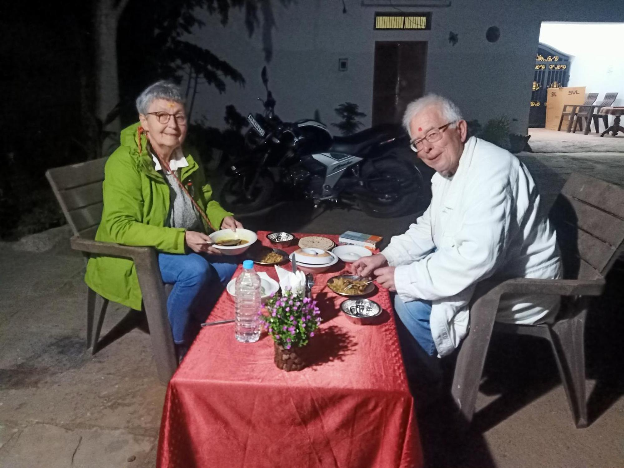 Khajuraho Rancho Apartment Luaran gambar